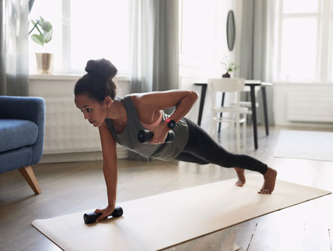 personal fitness program custom designed for client so they can work out at home with a personal trainer using a smartwatch